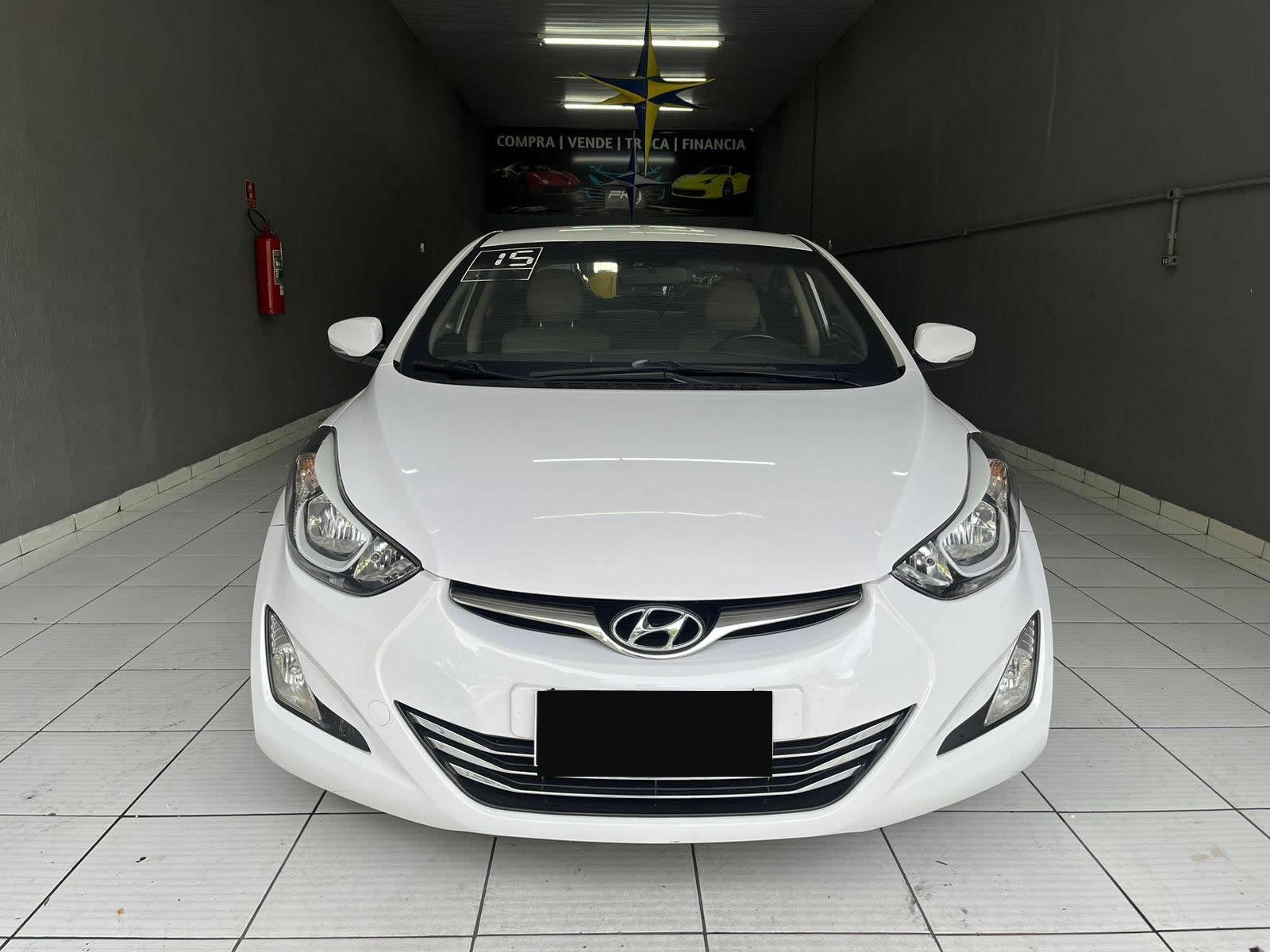 Hyundai Elantra gls 2.0 automático 2015