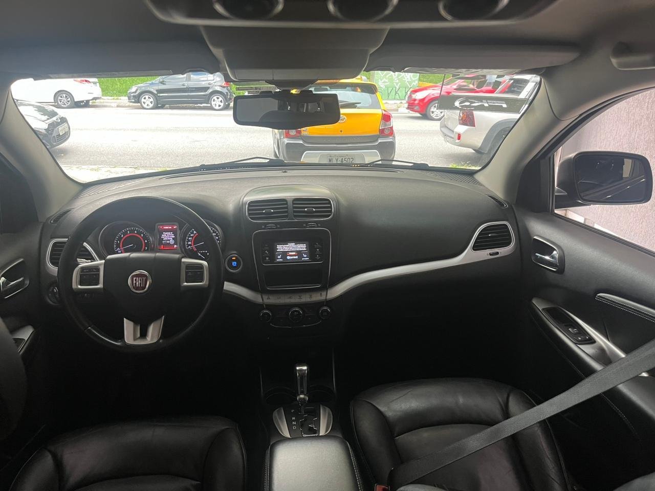 Fiat Freemont precision 2.4 automática 2012