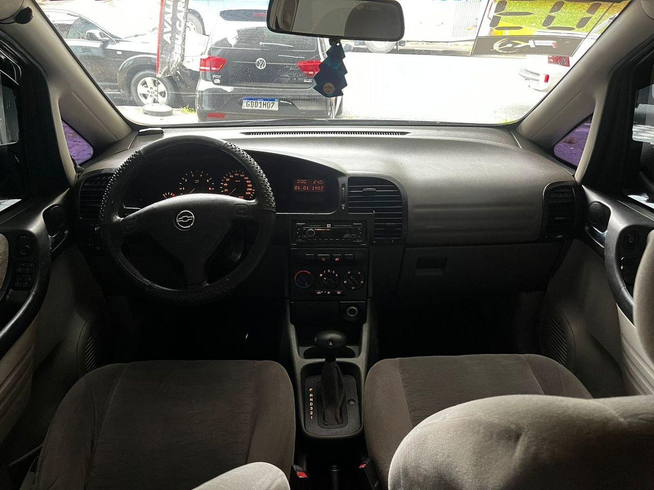 Chevrolet Zafira cd 2.0 automática