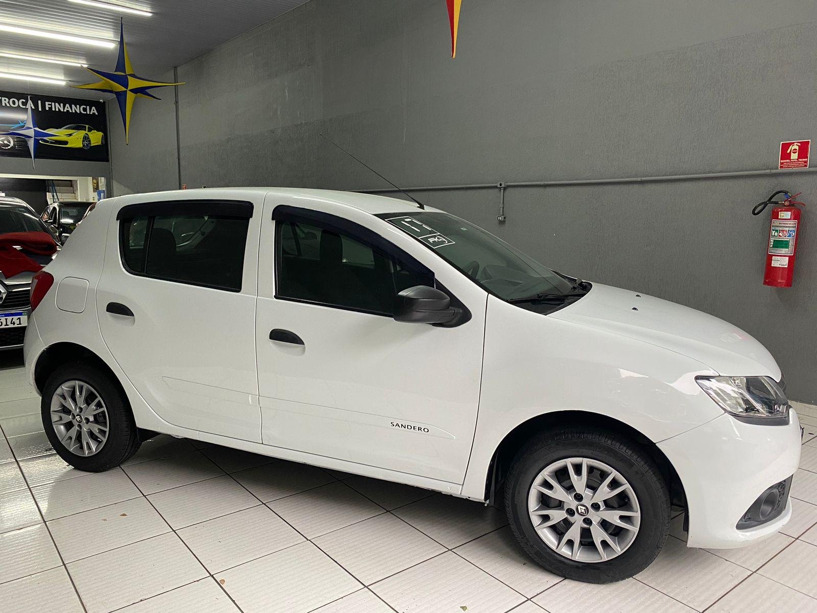 Renault Sandero authentique 1.0 flex 2017