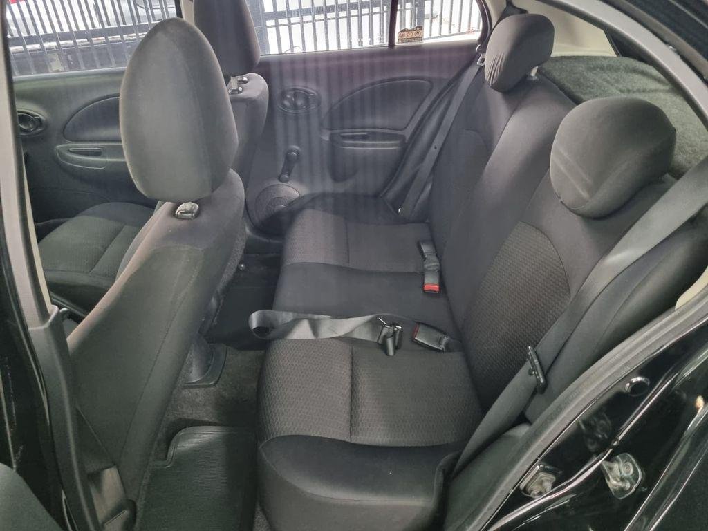 Nissan March s 1.0 flex 2013
